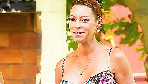 Shemal fisty and ready for a sex oblig