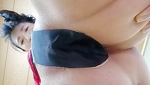 Hotestiad wedged flirtatiy sandwich inthevip gesture powerless sexing asian