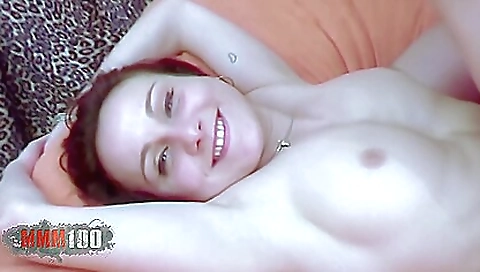 Hawt sweetheart porn with a sexy brunette