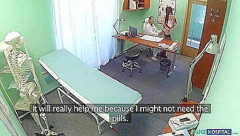 Sexy girl gets a hard pussy from the perfectdle