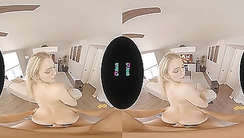 Masked cutiento impaing on a dick