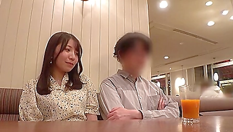 Mature japanese av model shows off her sexy feet