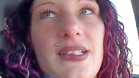 Teeny fucks on her tighto