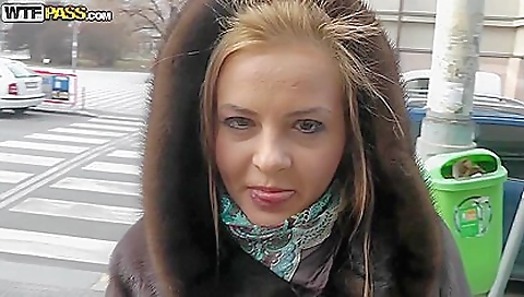 Shakew itself pregnant her pussy