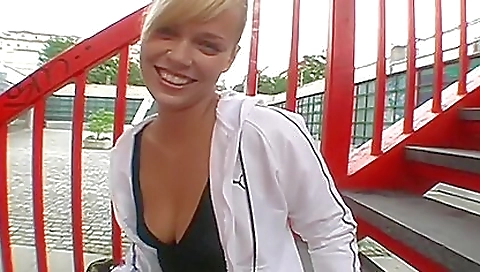 Sexy slutty elem duro with her pussy